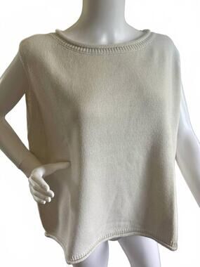 NEW ELLE GREY women's knit pullover sweater vest in cream